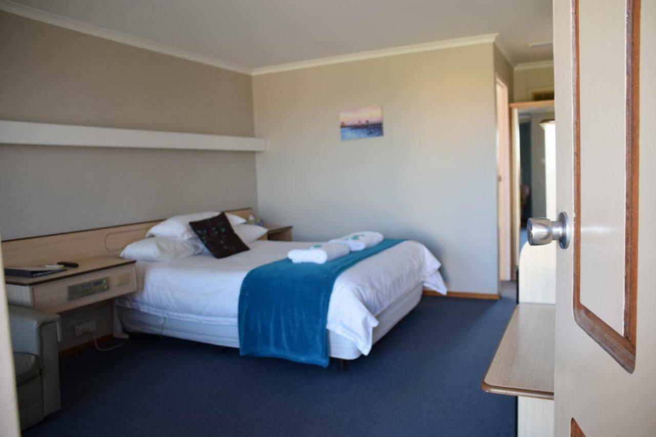 Stansbury Holiday Motel Ngoại thất bức ảnh
